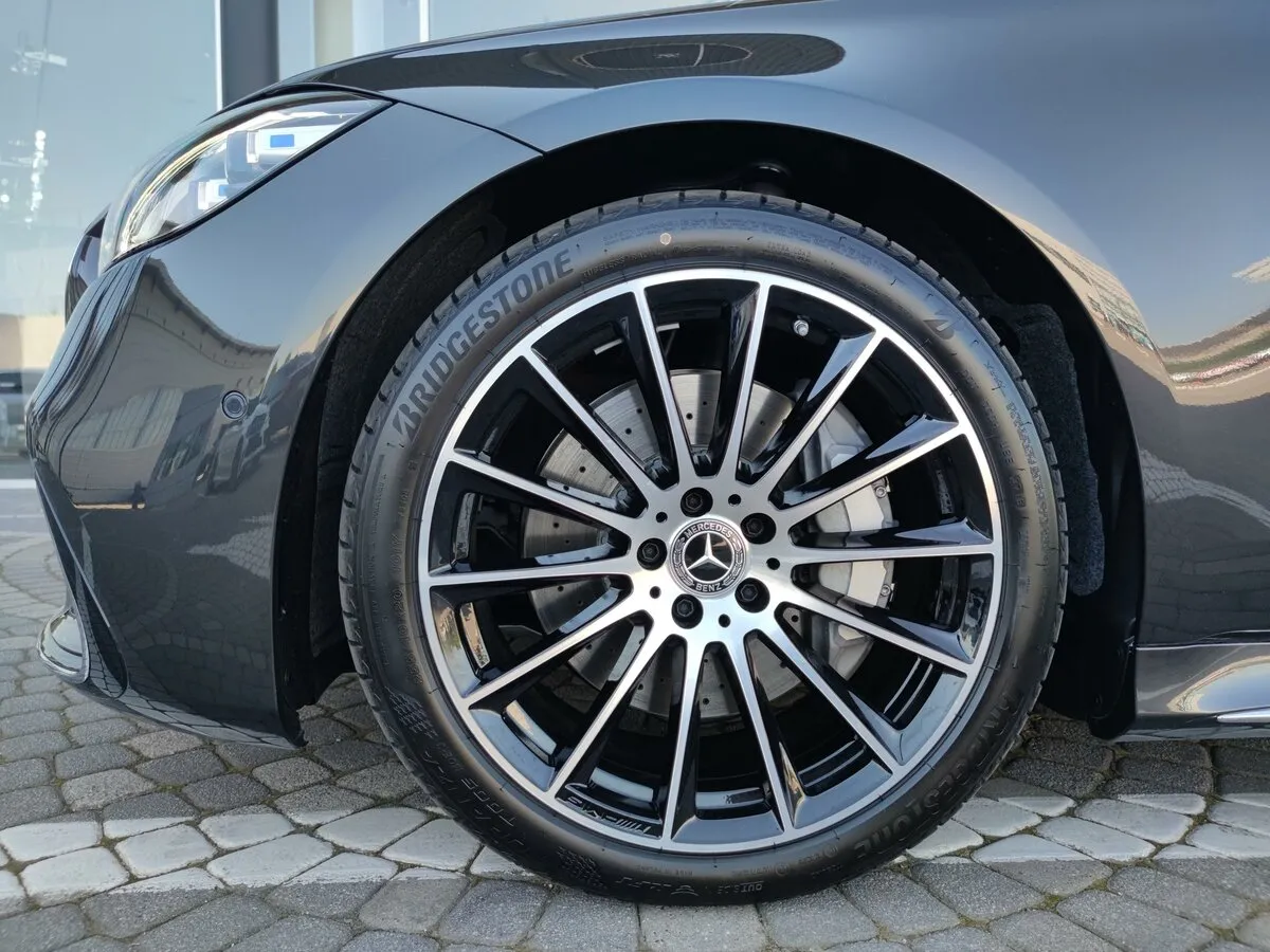 Check price and buy New Mercedes-Benz S-Class 350 d Long 4MATIC (W223) For Sale