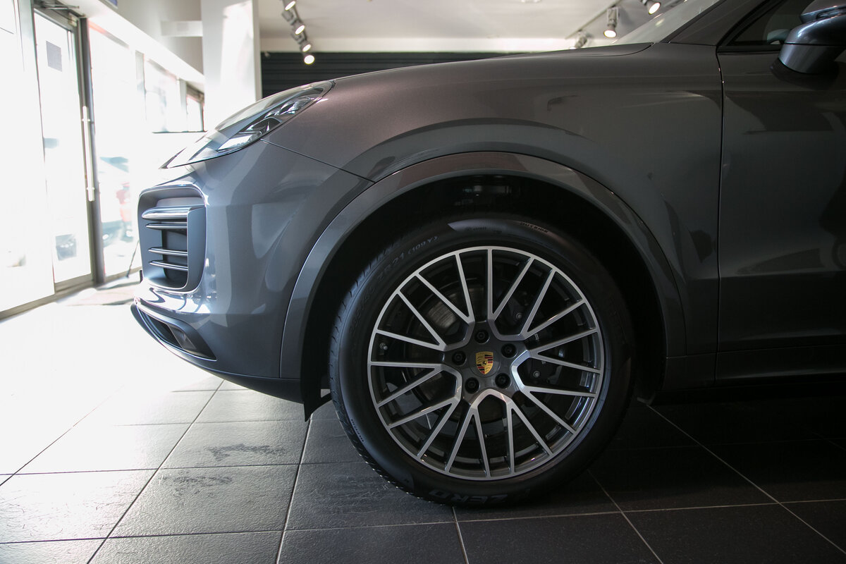 Check price and buy New Porsche Cayenne Coupé For Sale