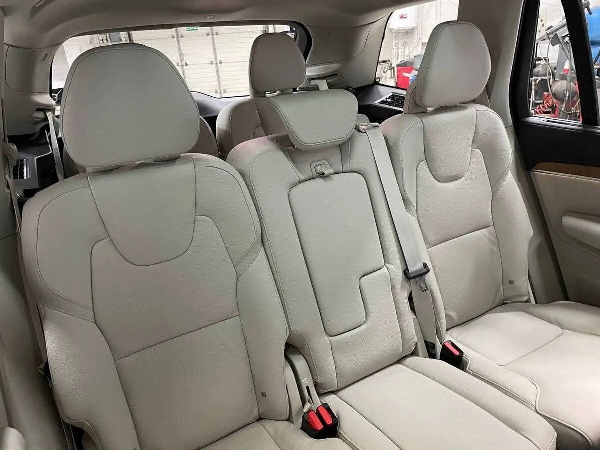 Check price and buy New Volvo XC90 Restyling For Sale