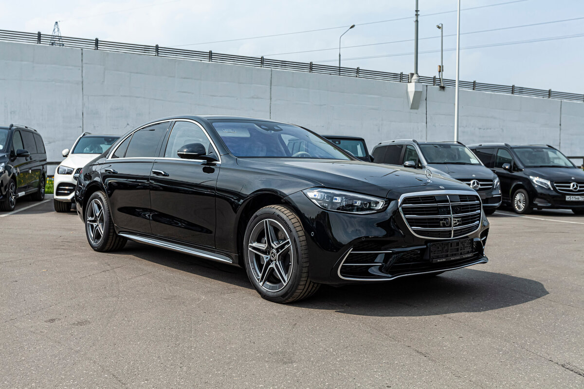 Check price and buy New Mercedes-Benz S-Class 450 Long (W223) For Sale