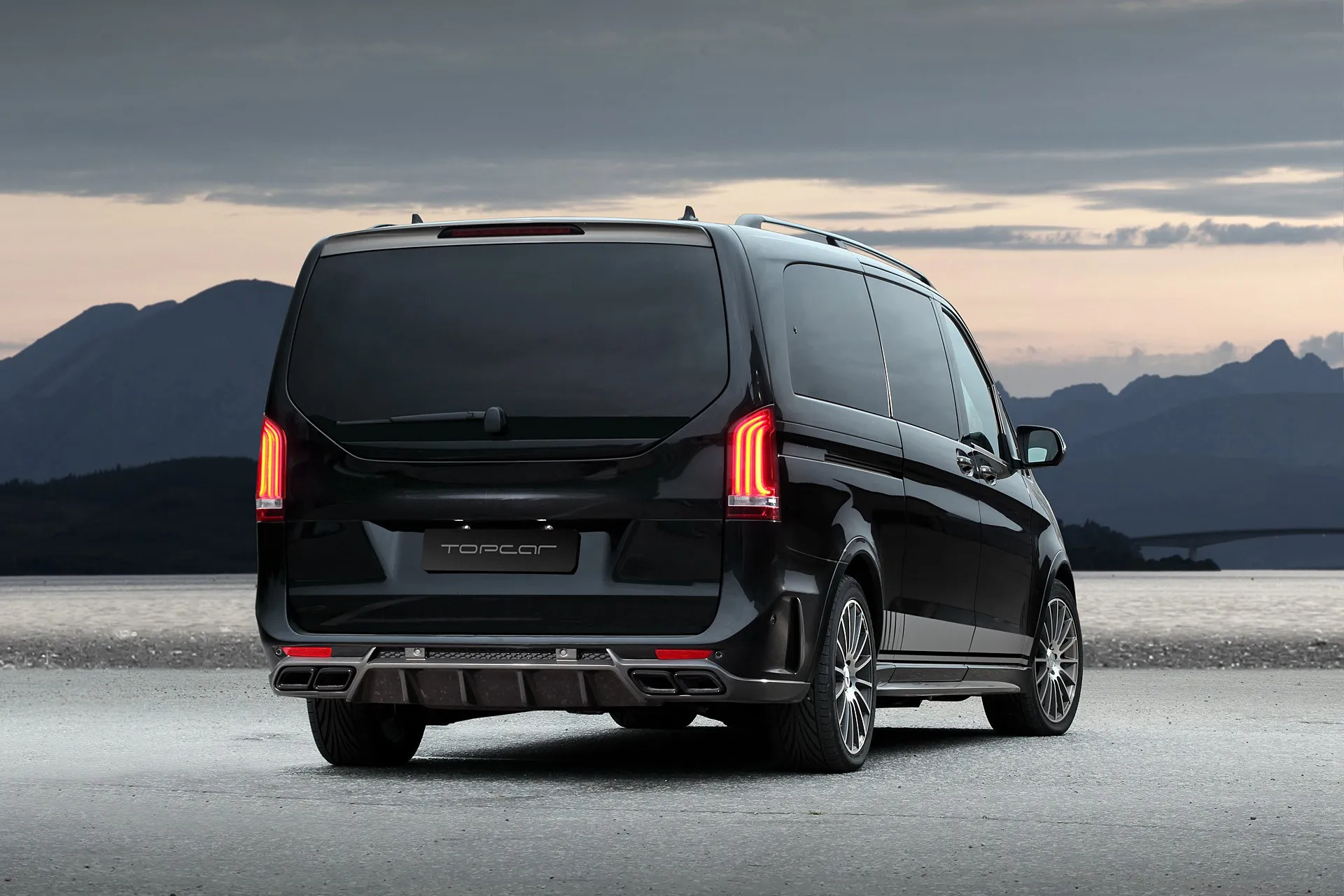 Check our price and buy Topcar Design carbon fiber body kit set for Mercedes V-class