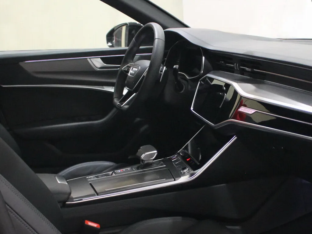 Check price and buy New Audi RS 6 (C8) For Sale