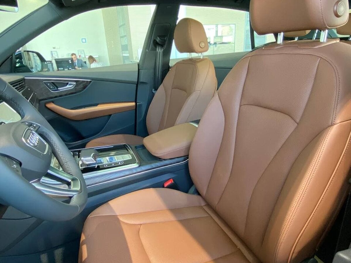 Buy New Audi Q8 45 TDI