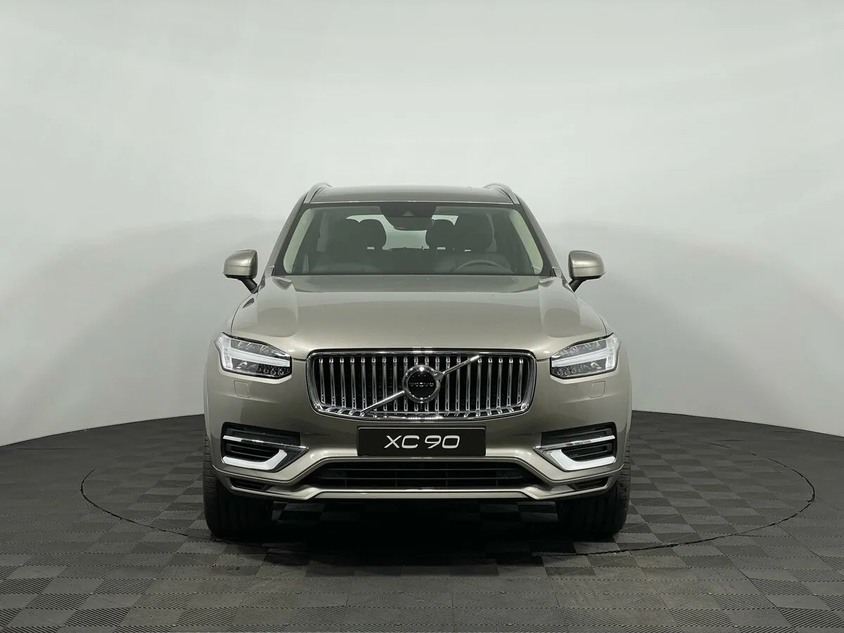 Check price and buy New Volvo XC90 Restyling For Sale