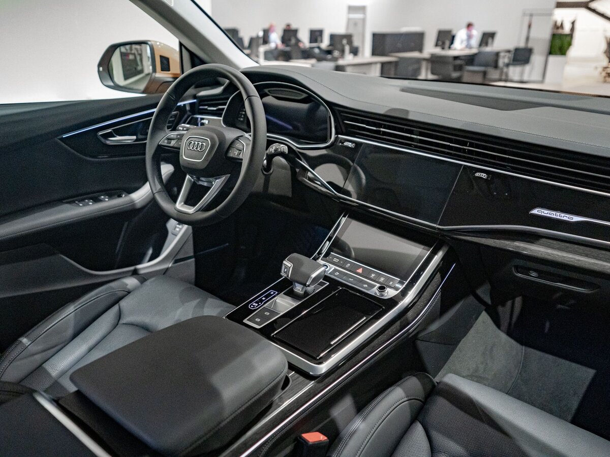 Buy New Audi Q8 45 TDI