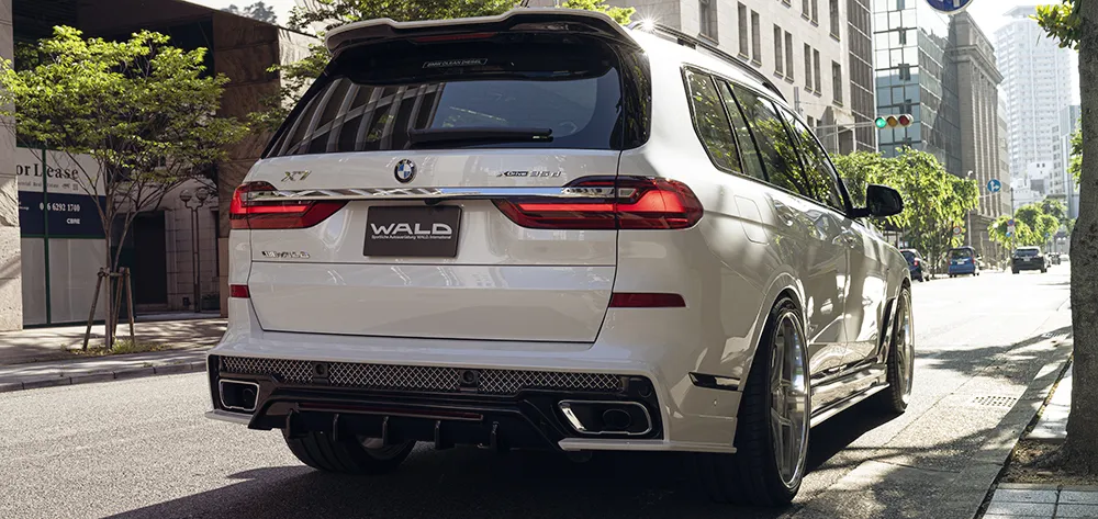 Check our price and buy Wald Sports Line body kit for BMW X7 G07 