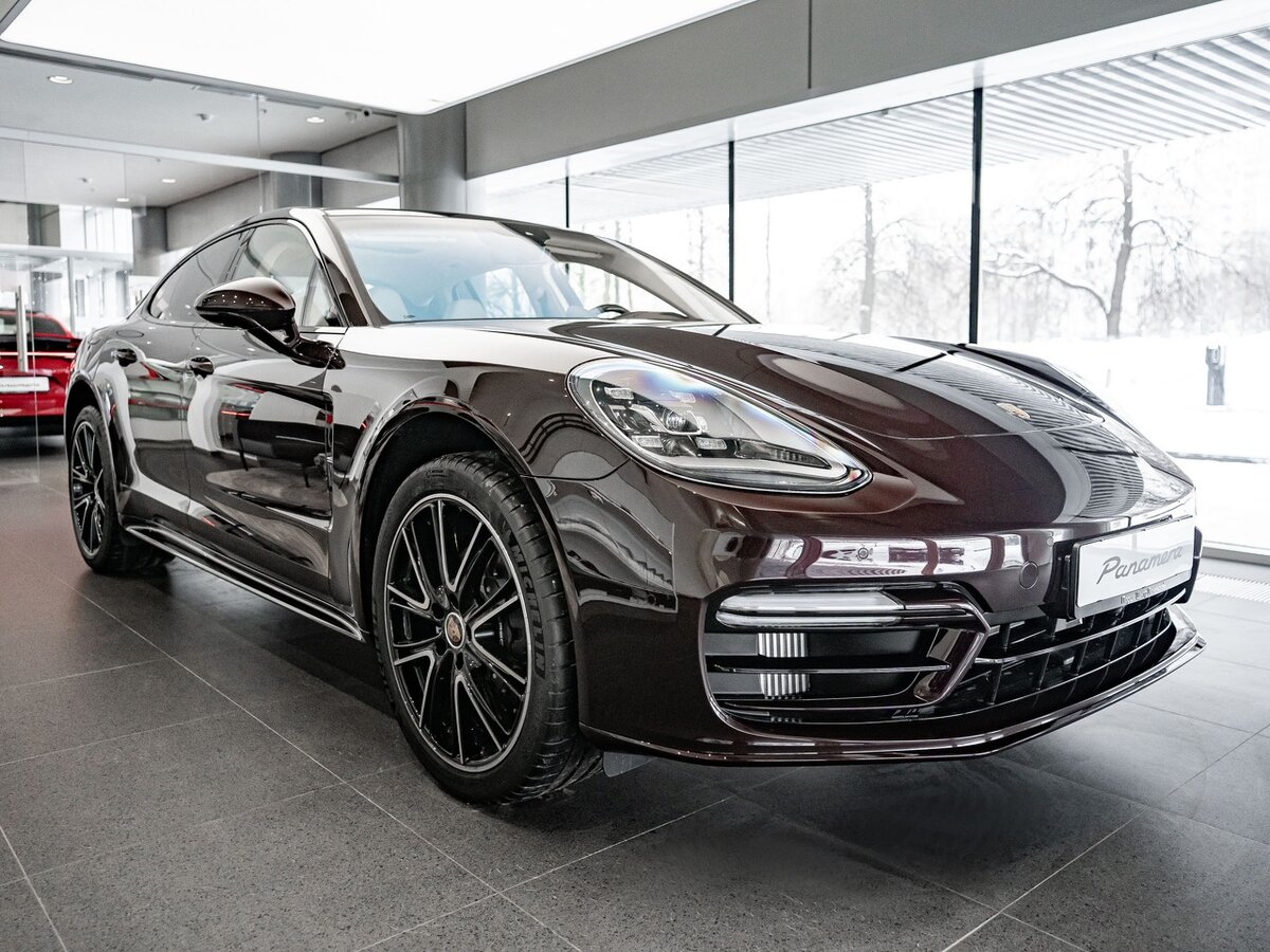 Check price and buy New Porsche Panamera 4 Restyling For Sale