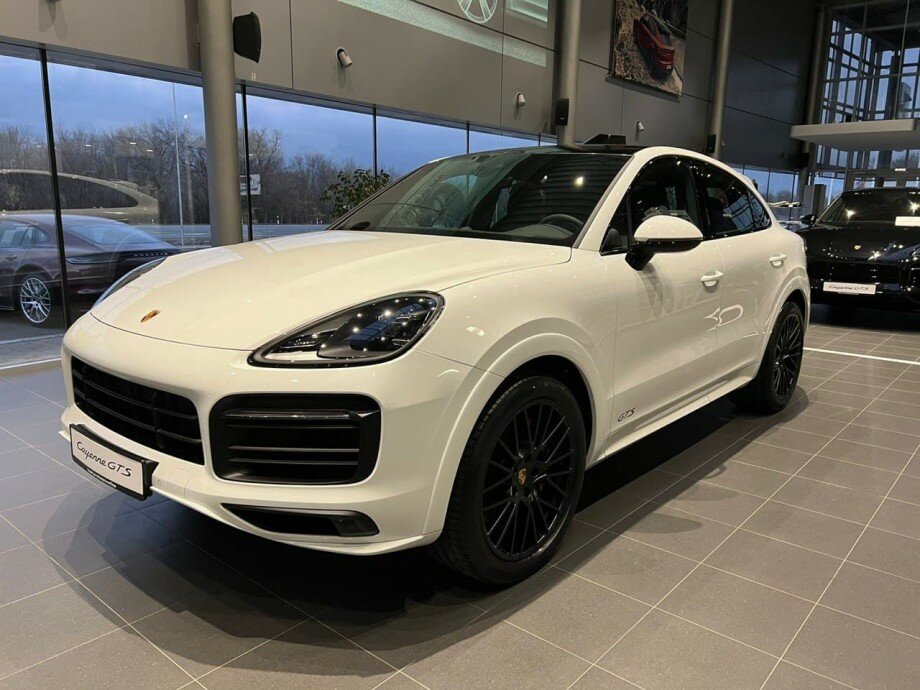 Check price and buy New Porsche Cayenne GTS Coupé For Sale
