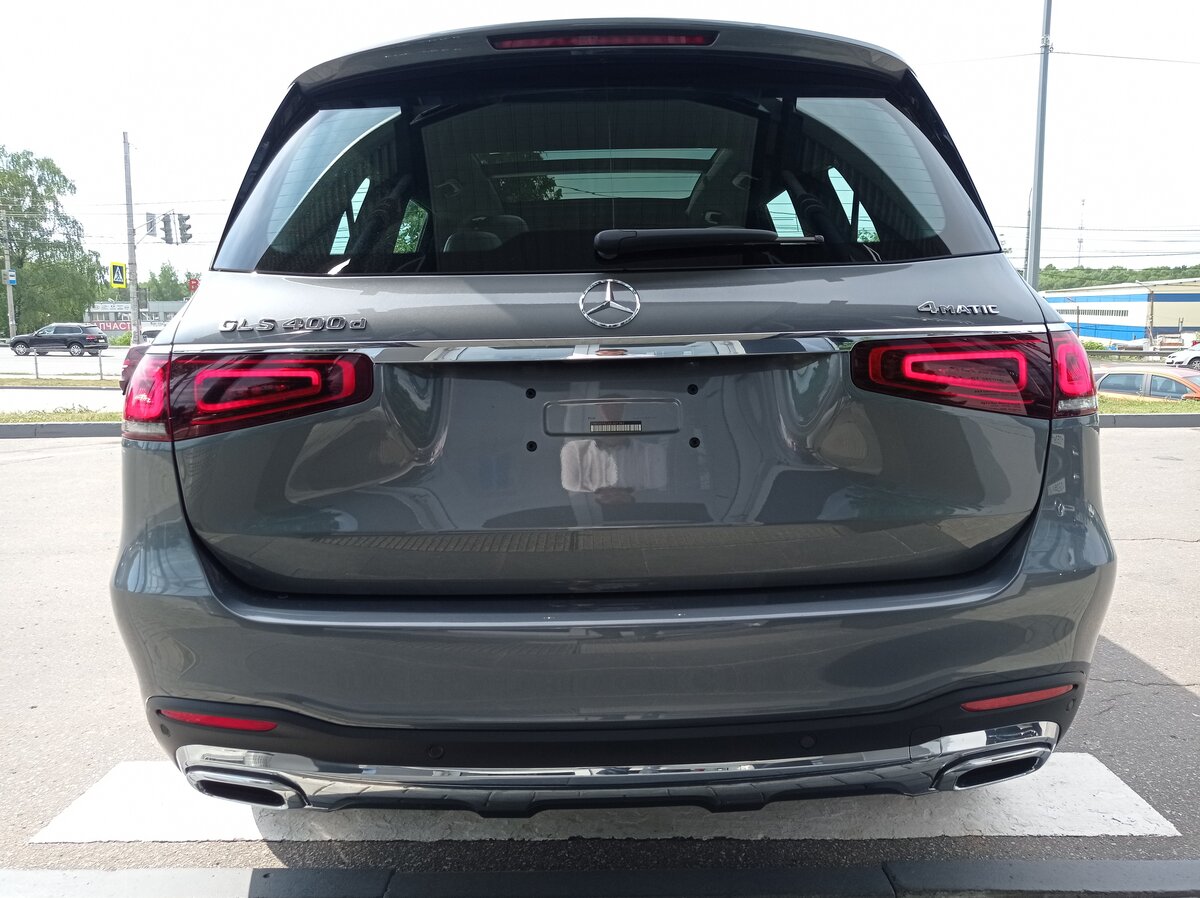 Check price and buy New Mercedes-Benz GLS 400 d (X167) For Sale