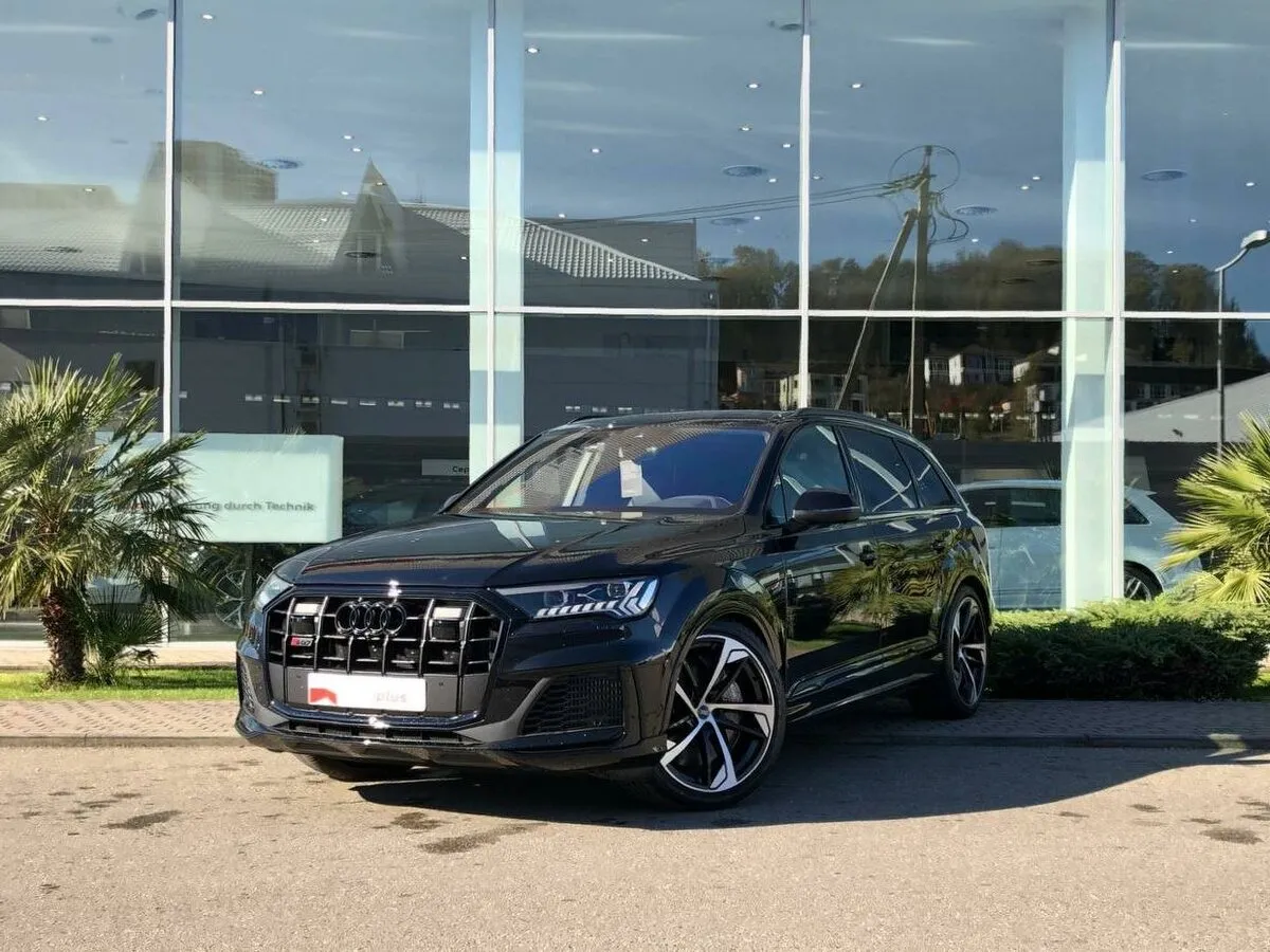 Buy New Audi SQ7 I (4M)