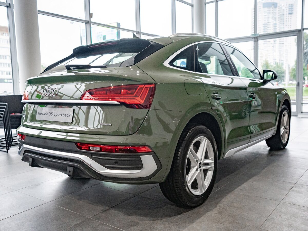 Check price and buy New Audi Q5 Sportback 45 TFSI (FY) For Sale