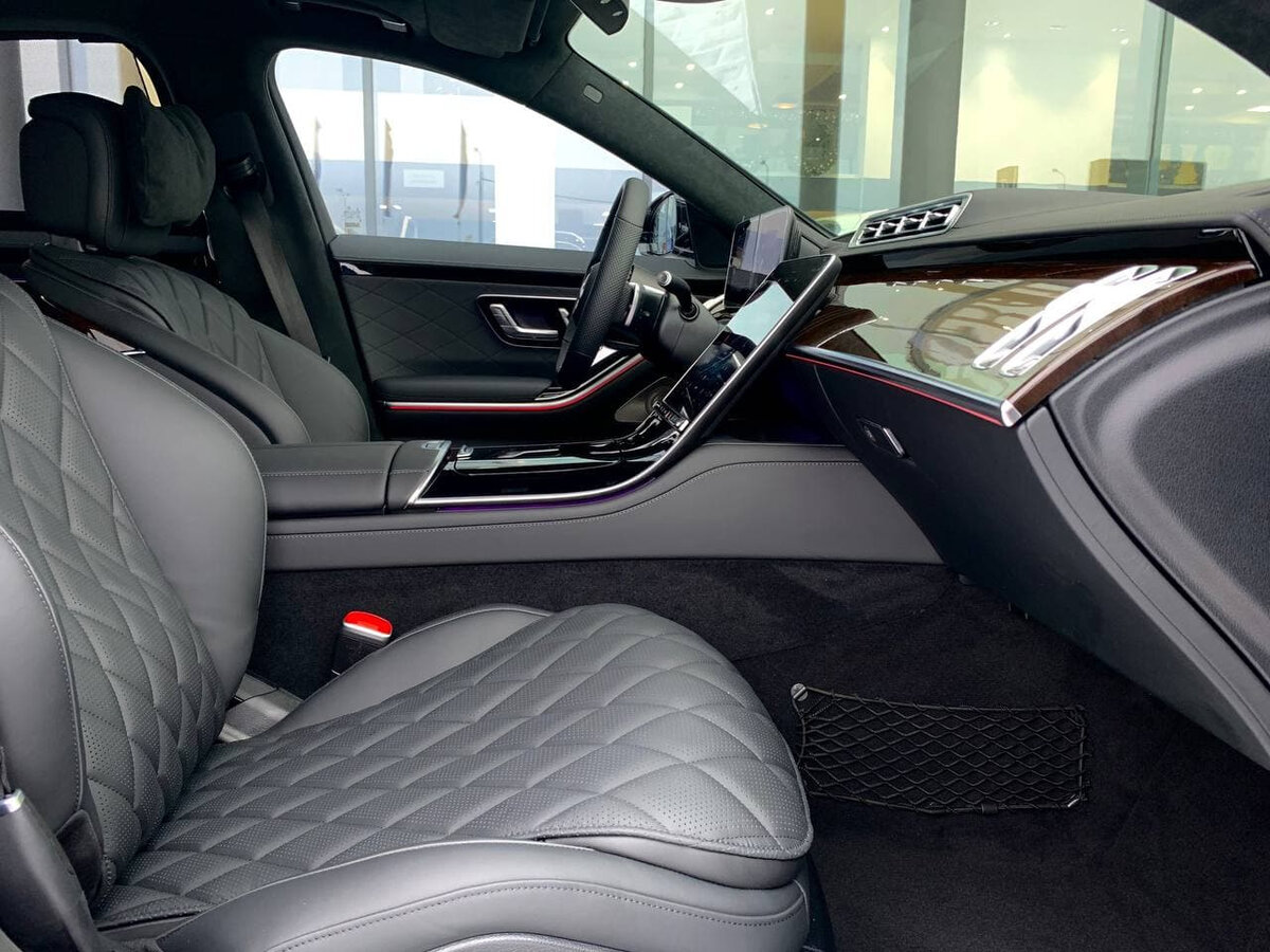 Check price and buy New Mercedes-Benz S-Class 580 Long 4MATIC (W223) For Sale