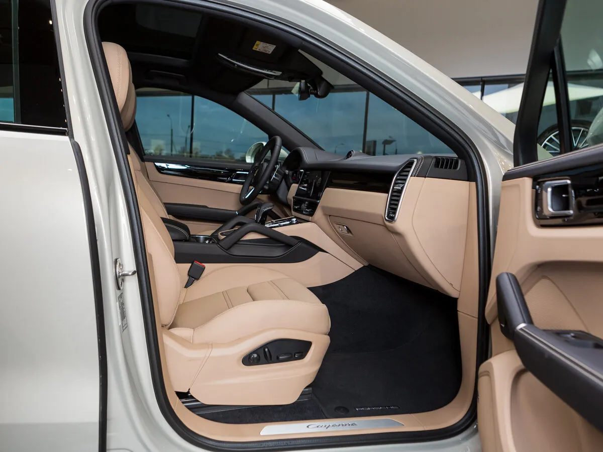 Check price and buy New Porsche Cayenne Coupé For Sale