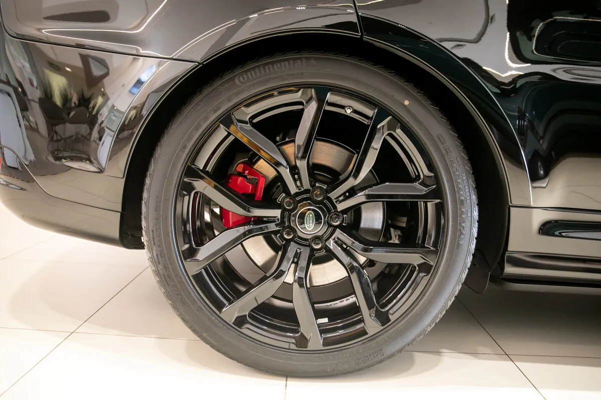 Check price and buy New Land Rover Range Rover Sport SVR Restyling For Sale