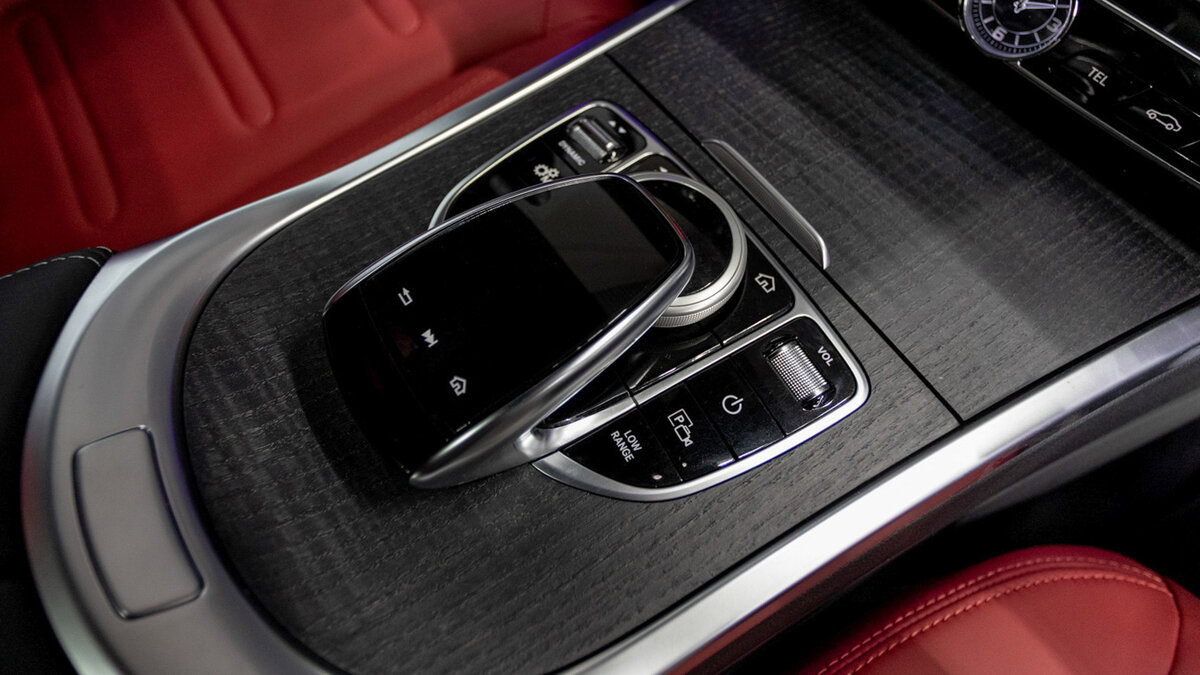 Check price and buy New Mercedes-Benz G-Class 350 d (W463) For Sale