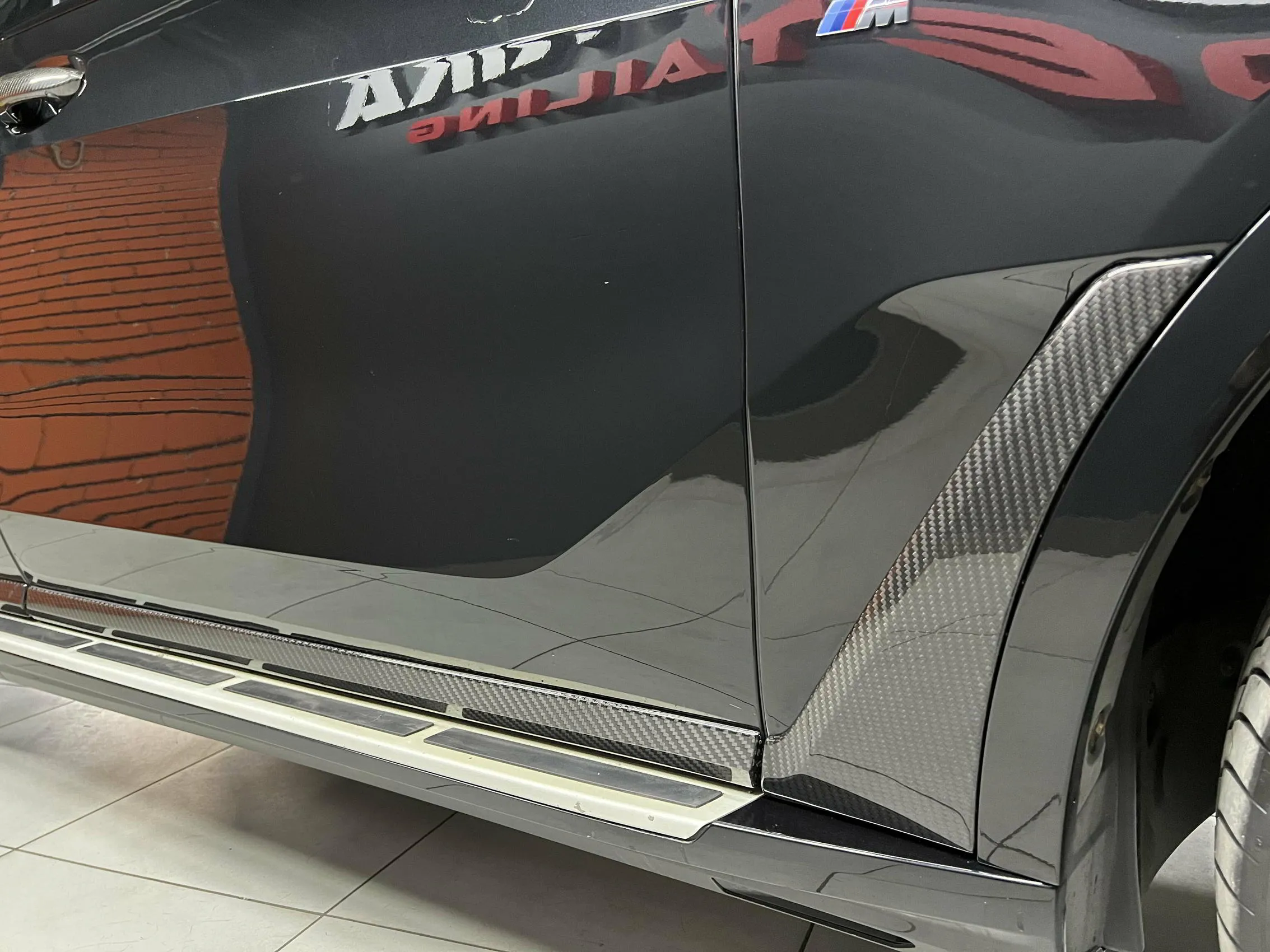 Check our price and buy Renegade Design body kit for BMW X7 G07