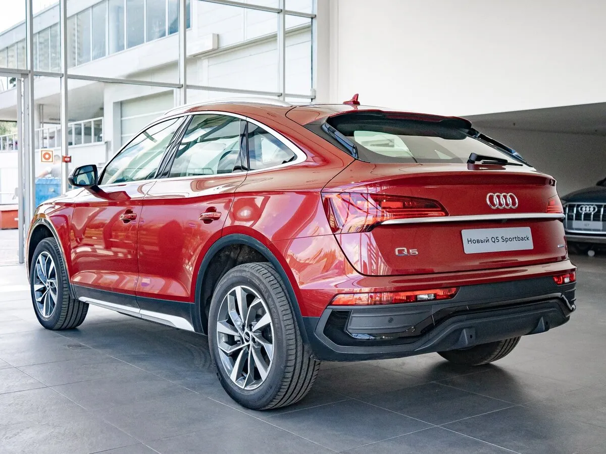 Check price and buy New Audi Q5 Sportback 45 TFSI (FY) For Sale