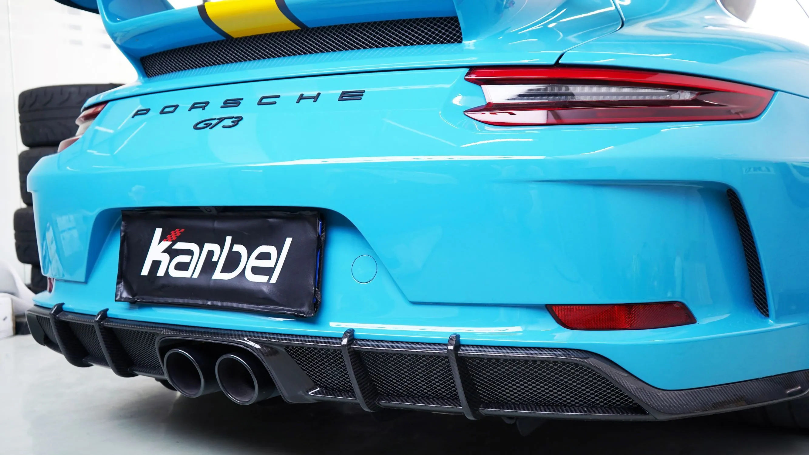 Check our price and buy a Karbel Carbon Fiber Body Kit set for Porsche 911 991.2 GT3