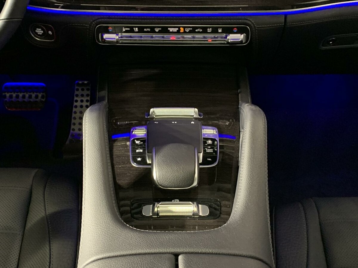 Check price and buy New Mercedes-Benz GLS 400 d (X167) For Sale