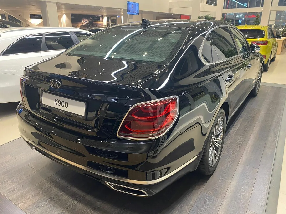 Check price and buy New Kia K900 For Sale