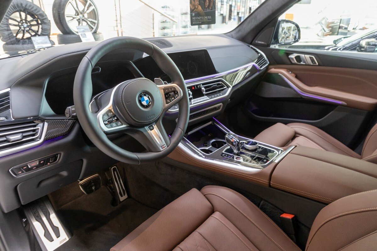 Check price and buy New BMW X5 M50d (G05) For Sale