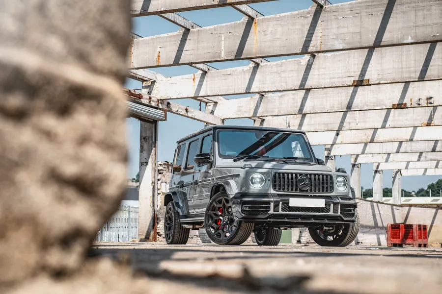Check our price and buy Kahn Design carbon fiber body kit set for Mercedes-Benz G-class W463A