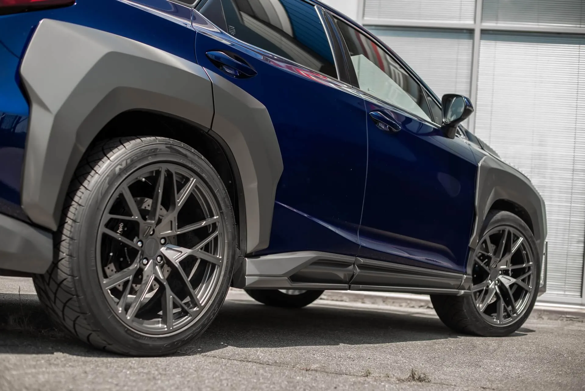 Check our price and buy an SCL Performance body kit for Lexus RX Goemon!