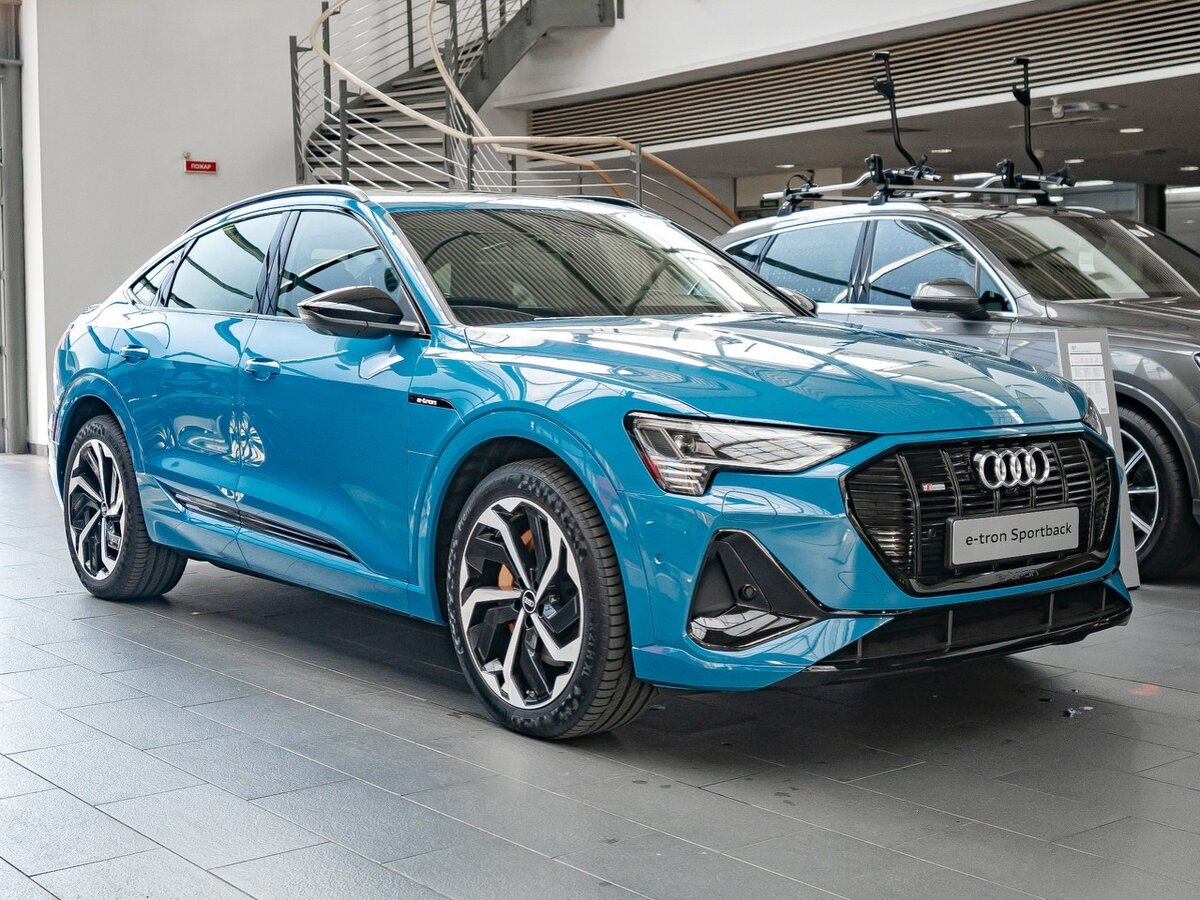 Buy New Audi e-tron Sportback 55