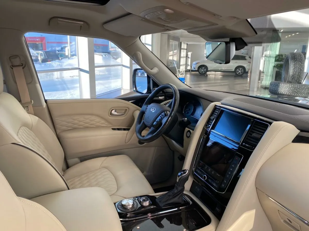 Buy New Infiniti QX80 Restyling 2