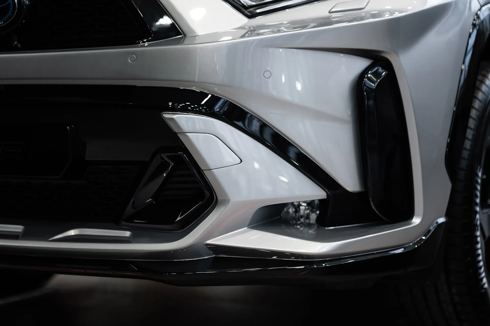 Check our price and buy an MTR Design Body kit for Toyota RAV 4