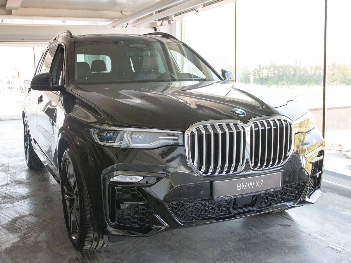 Buy New BMW X7 40d (G07)