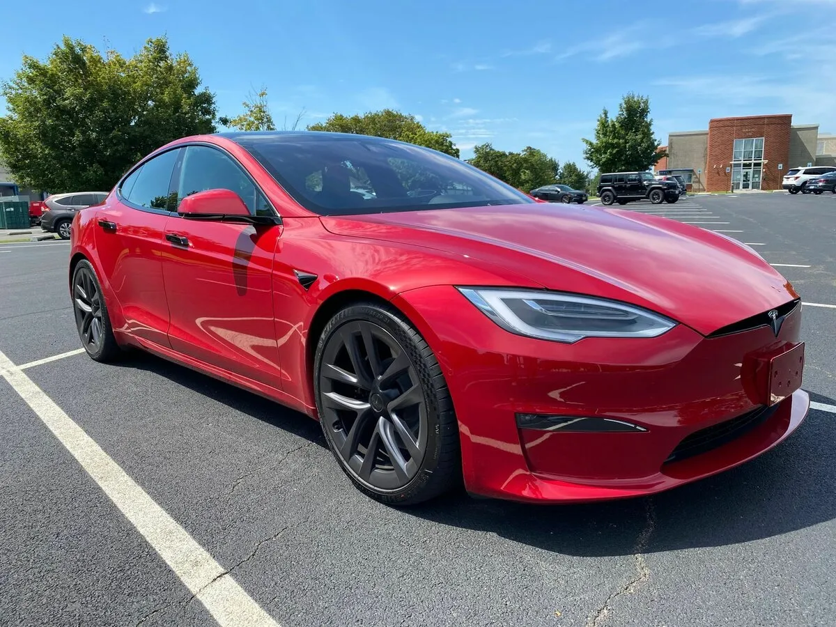 Buy New Tesla Model S Plaid Restyling 2