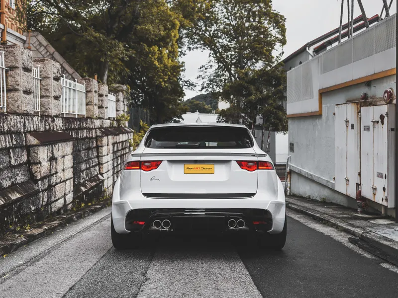 Check our price and buy Lumma CLR F body kit for Jaguar F-Pace SVR