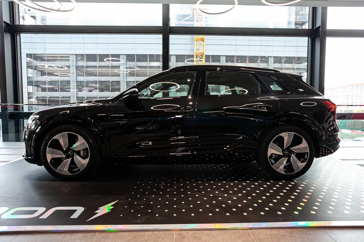 Buy New Audi E-Tron 55