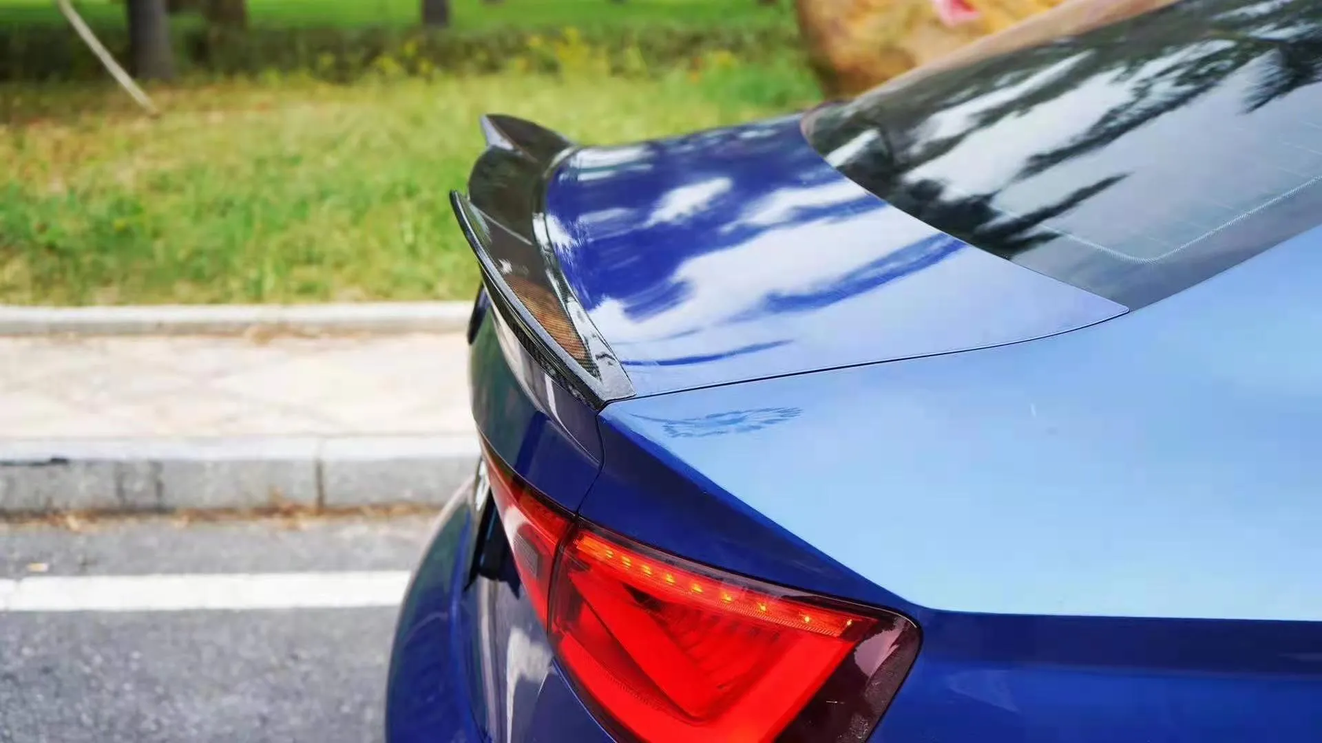 Check our price and buy Karbel Carbon Fiber Body kit set for Audi RS3 FL