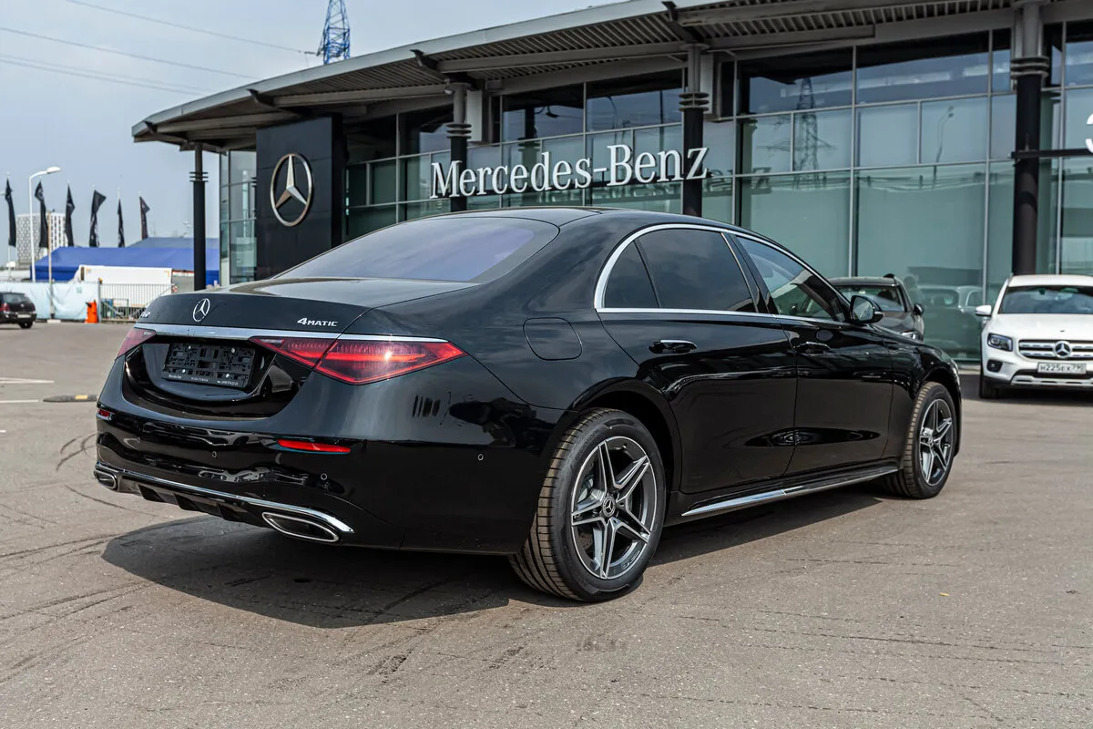 Check price and buy New Mercedes-Benz S-Class 450 Long (W223) For Sale