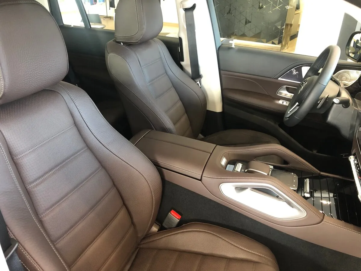Check price and buy New Mercedes-Benz GLS 400 d (X167) For Sale