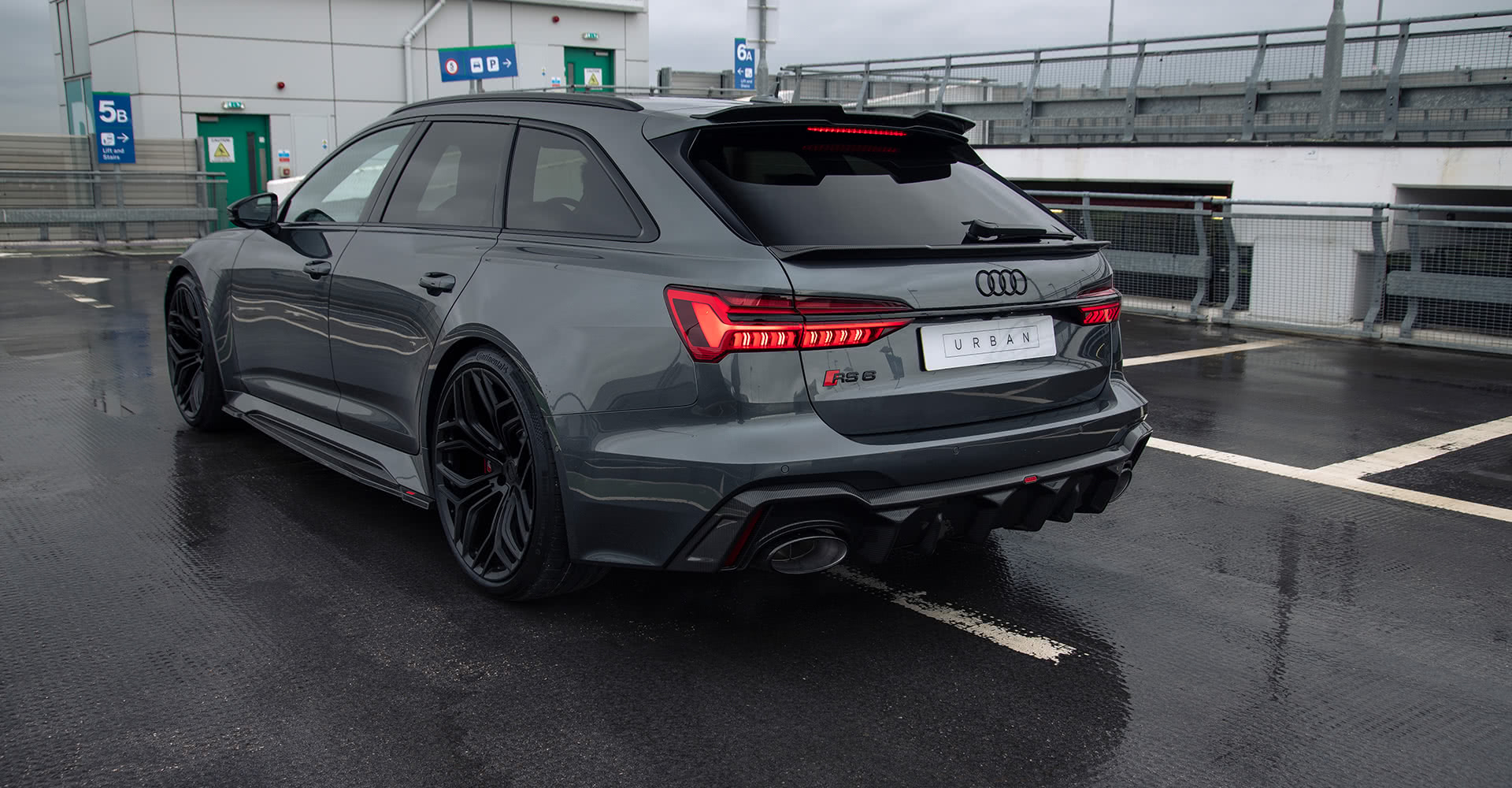Check our price and buy Urban carbon fiber body kit set for Audi RS6 C8
