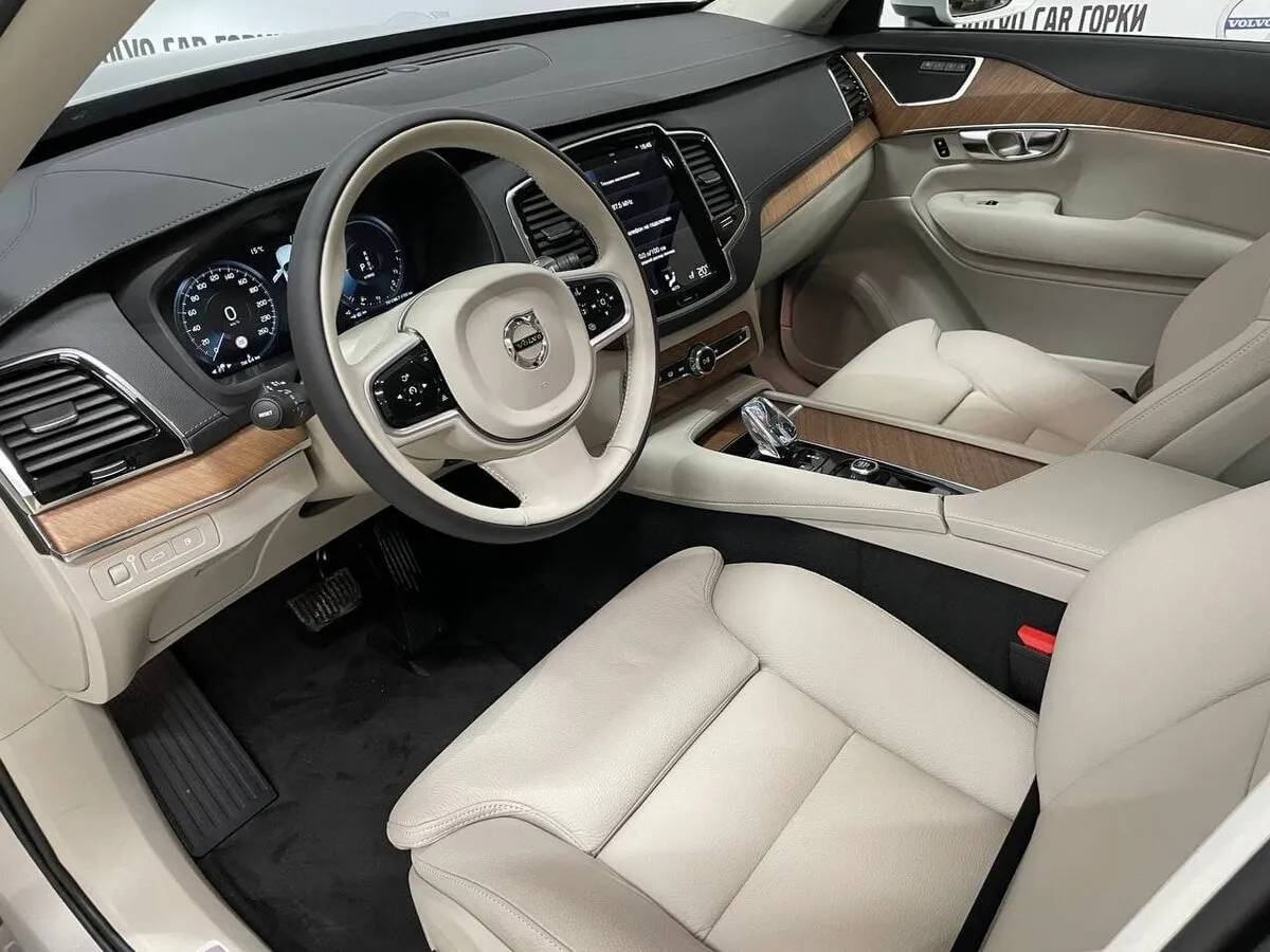 Check price and buy New Volvo XC90 Restyling For Sale