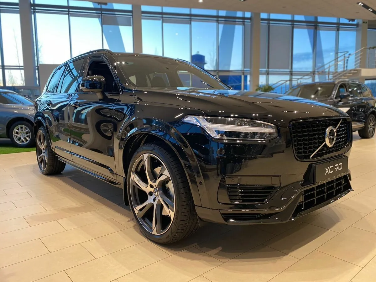 Check price and buy New Volvo XC90 Restyling For Sale