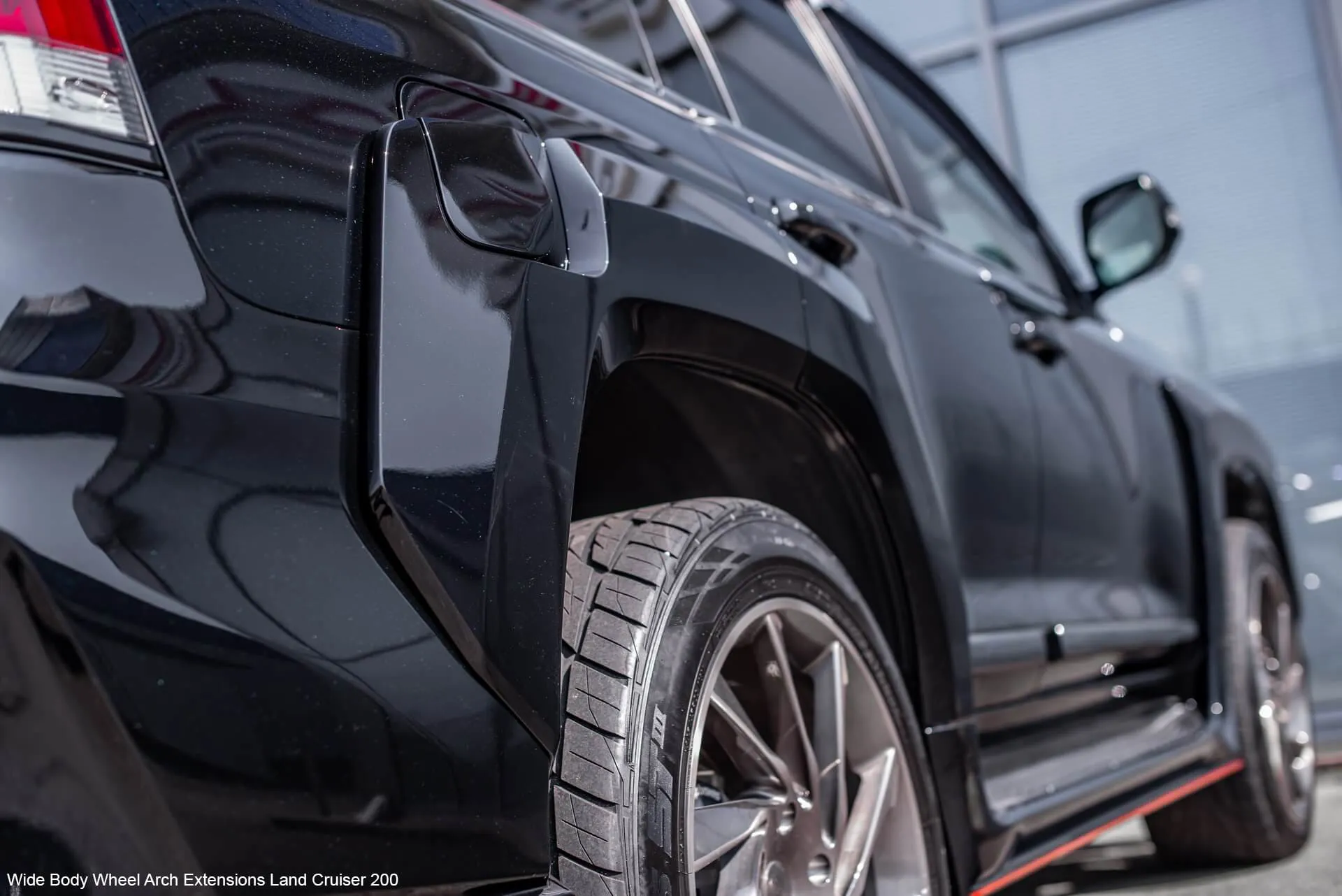 Check our price and buy SCL Performance body kit for Toyota Land Cruiser 200 Hakama