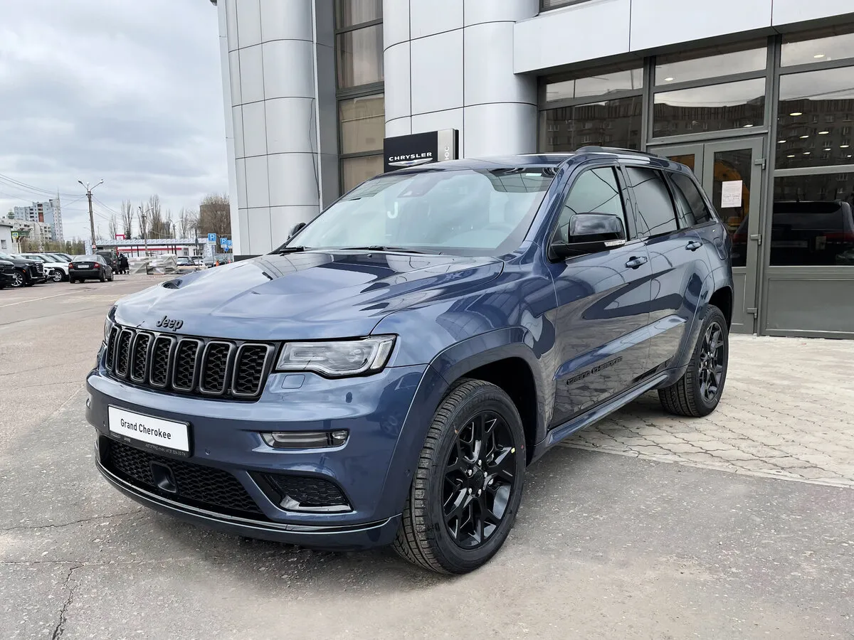 Check price and buy New Jeep Grand Cherokee (WK2) Restyling For Sale