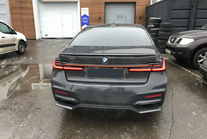Check price and buy Ronin Design body kit for BMW 7 series G11/G12 Paradigm