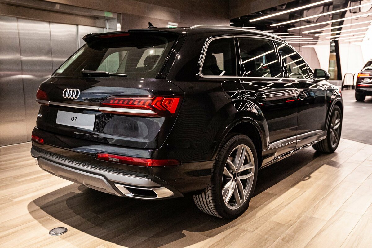 Check price and buy New Audi Q7 45 TDI (4M) Restyling For Sale
