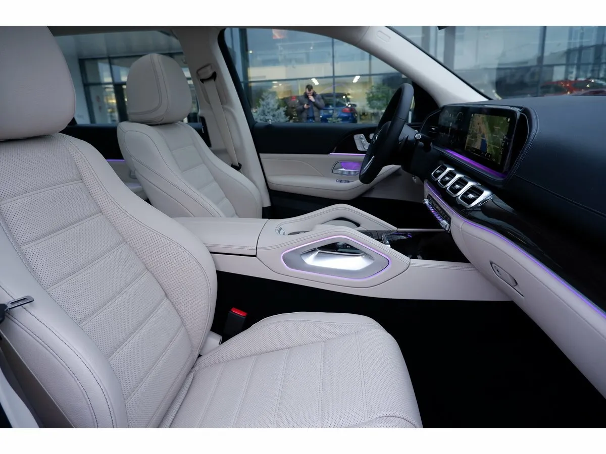 Check price and buy New Mercedes-Benz GLS 400 d (X167) For Sale