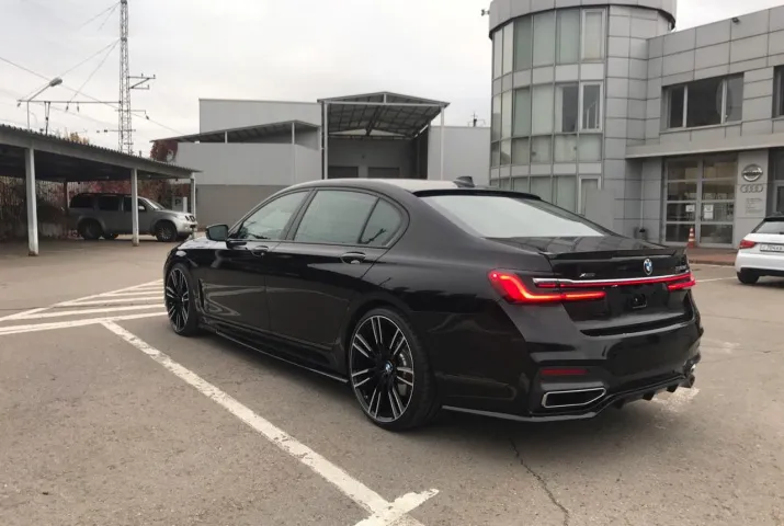 Check price and buy Ronin Design body kit for BMW 7 series G11/G12 Paradigm
