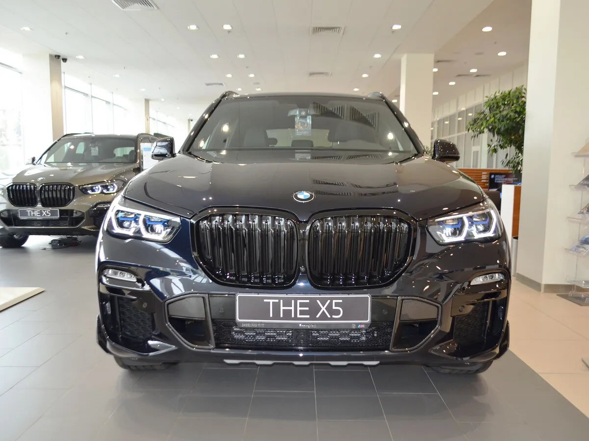 Buy New BMW X5 40i (G05)