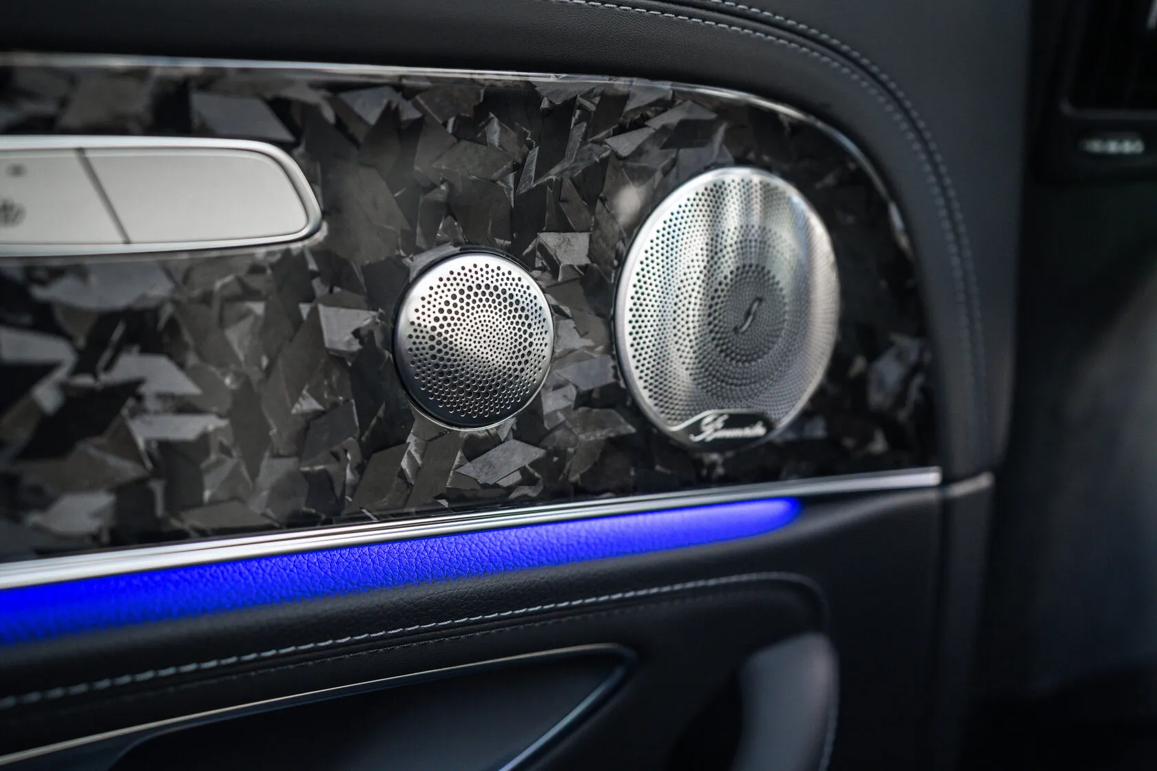 LHD Interior panels Forged Carbon for Mercedes E-class AMG W213 E63 AMG Restyling