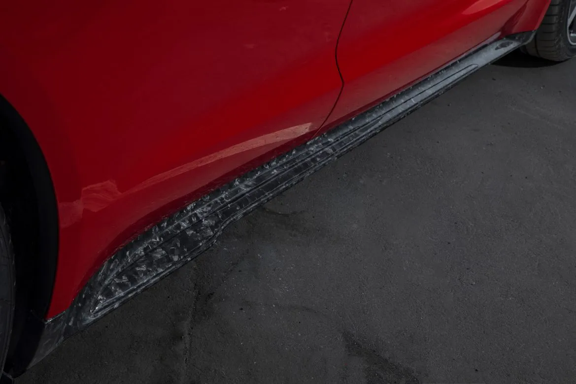 Side skirts BS Style Carbon for Porsche Taycan