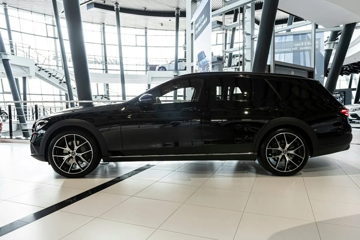 Check price and buy New Mercedes-Benz E-Class All-Terrain 220 d (W213, S213, C238) Restyling For Sale